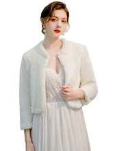 Veste de mariée en fausse fourrure à manches longues