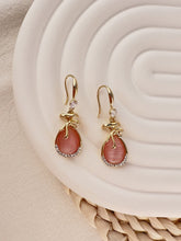 Boucles d'oreilles en forme de goutte d'eau minimalistes