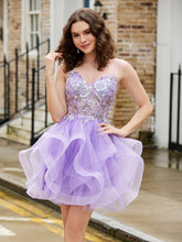 Robe courte en tulle brillant avec corsage à sequins Lilas