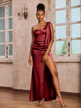 Robe Fourreau en Acétate Satin avec Corset à Une Épaule Bordeaux