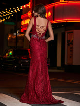 Robe Fourreau en Dentelle Perlée à Col en V Plongeant Bordeaux