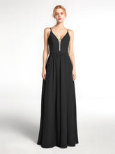 Robe en Mousseline Simple à Bretelles Spaghetti avec Encolure Crantée Noir