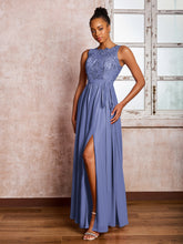 Maxi Robe en Mousseline avec Haut en Dentelle et Col Illusion avec Nœud Pervenche