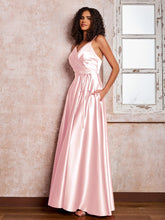 Maxi Robe en Satin à Bretelles Spaghetti avec Poches Rose Pâle