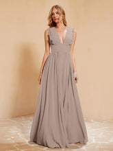 Maxi Robe Sans Manches avec Décolleté en V Plongeant Taupe