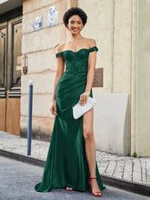 Robe de Soirée en Satin Extensible à Hors de l'Épaule avec Traîne Balayage Vert Foncé