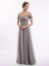 Hors De l'Épaule Col En Cœur Tulle Robe Argent