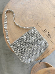 Sac de Soirée Vintage orné de Perles Métalliques
