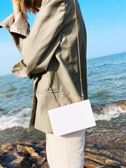 Pochette de soirée en acrylique blanc