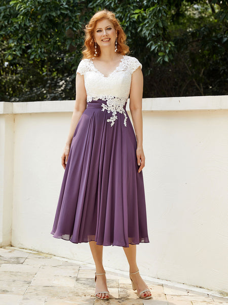 Col en V Mousseline Robe avec Bustier Appliqué Ivoire Raisin