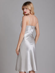 Robe de Chambre Sans Manches en Satin à Fines Bretelles pour Femme