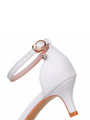 Chaussures de Mariage Blanches en Dentelle et Strass à Bout Pointu