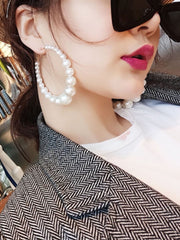 Créoles oversize vintage en perles synthétiques