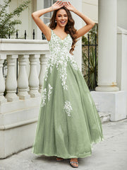 Robe Appliquée en Tulle Dentelle à Col en V Plongeant Sauge Poudrée Grande Taille