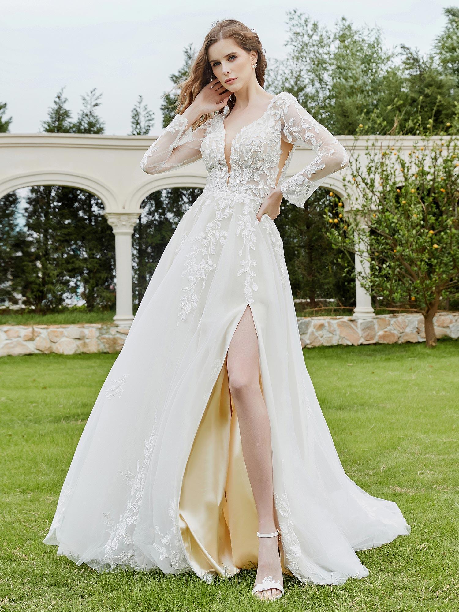 Ella - Robe côtelée col V flottant