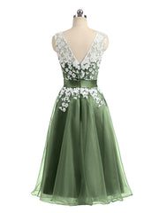 Col d'Illusion Organza avec Dentelle Ivoire Appliquée Olive Verte Grande Taille