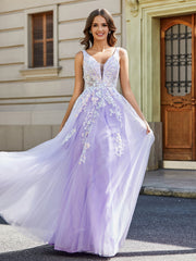 Robe Appliquée en Tulle Dentelle à Col en V Plongeant Lilas