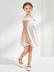 Robe de Fille à Col en Scoop et Hors de l'Épaule Longueur aux Genoux Pétale Rose