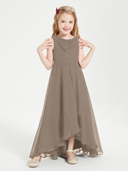 Junior Robes de Demoiselle d'Honneur Modernes à Col Cowl Asymétrique Taupe