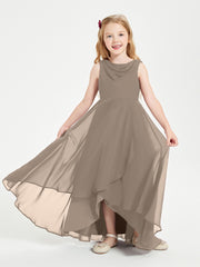 Junior Robes de Demoiselle d'Honneur Modernes à Col Cowl Asymétrique Taupe