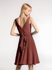 Mini-Robe Corsage Plissée à Col en V avec Jupe Circulaire terracotta