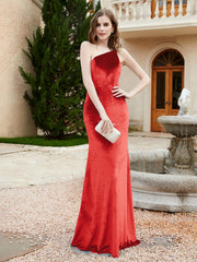 Robe Fourreau en Velours à Une Épaule et Bretelles Spaghetti Rouge Grande Taille