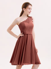 Une Epaule Dentelle Robe Demoiselle d'honneur Courte terracotta