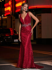 Robe Fourreau en Dentelle Perlée à Col en V Plongeant Bordeaux