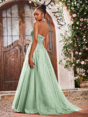 Maxi Robe de Bal Appliquée avec Corset en Tulle et Dentelle à Col Licou Sauge Poudrée
