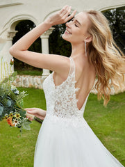 Robe de Mariée Appliquée Sans Manches en Tulle à Col en V Ivoire