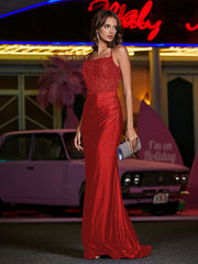 Robe Appliquée en Jersey à Col Carré avec Traîne Balayage Rouge Grande Taille