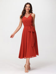 Spaghetti Bretelle Longueur De Mollet Robe Avec Ceinture Nœud Rouille