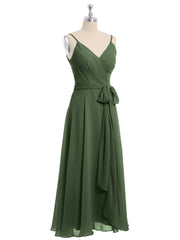 Spaghetti Bretelle Longueur De Mollet Robe Avec Ceinture Nœud Olive Verte