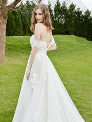 Robe de Mariée en Dentelle Hors de l'Épaule avec Traîne Chapelle Ivoire/Champagne