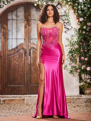 Robe Fourreau Appliquée en Satin avec Fente Haute en Diamant Sans Bretelles Fuchsia