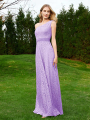 Robe en Dentelle Sans Manches à Une Épaule avec Ceinture Lilas