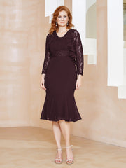 Robe Fourreau en Mousseline Longueur de Mollet à Col en Scoop avec Dentelle Cabernet