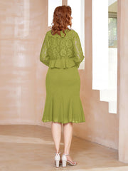 Robe Fourreau en Mousseline Longueur de Mollet à Col en Scoop avec Dentelle Trèfle