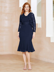 Robe Fourreau en Mousseline Longueur de Mollet à Col en Scoop avec Dentelle Bleu Marine Grande Taille