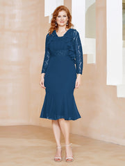 Robe Fourreau en Mousseline Longueur de Mollet à Col en Scoop avec Dentelle Bleu Encre Grande Taille