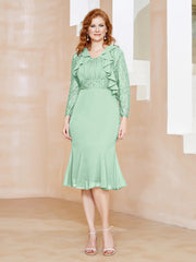 Robe Fourreau en Mousseline Longueur de Mollet à Col en Scoop avec Dentelle Vert Menthe