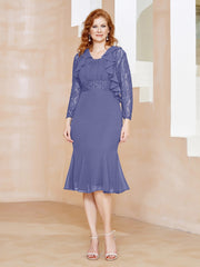 Robe Fourreau en Mousseline Longueur de Mollet à Col en Scoop avec Dentelle Pervenche