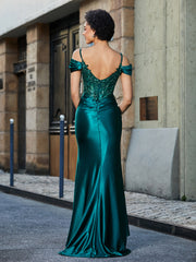 Robe Sirène en Satin Extensible à Hors de l'Épaule Vert Foncé