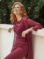 Pantsuit Chic en Mousseline Top en Dentelle avec Veste Bordeaux