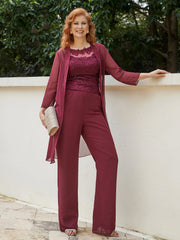 Pantsuit Chic en Mousseline Top en Dentelle avec Veste Bordeaux