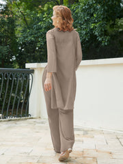 Pantsuit Chic en Mousseline Top en Dentelle avec Veste Taupe