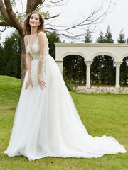 Robe de Mariée Appliquée en Dentelle à Col Illusion Champagne