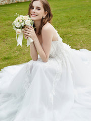 Robe de Mariée Appliquée en Dentelle à Col Illusion Blanc