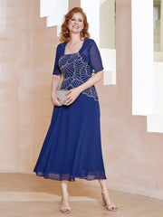 Robe à Encolure Carrée en Mousseline Longueur de Mollet avec Perles Bleu Marine Clair