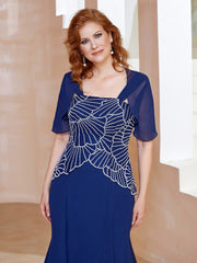 Robe à Encolure Carrée en Mousseline Longueur de Mollet avec Perles Bleu Marine Clair